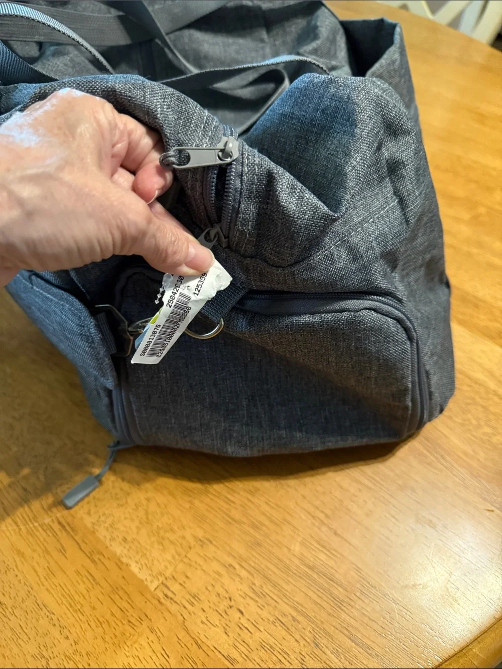 Men's Gray Duffel Bag - Weekend & Gym
